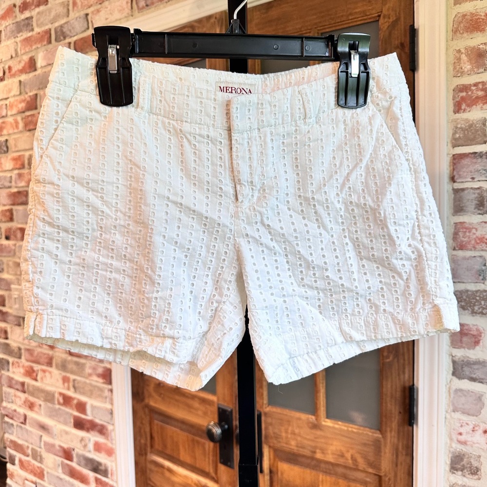 Merona Shorts Women 2‎ White Eyelet Cotton Lined Summer Casual Beach Classic